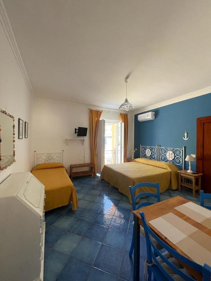 Ponza Inn- Casa Giovanna Exterior photo