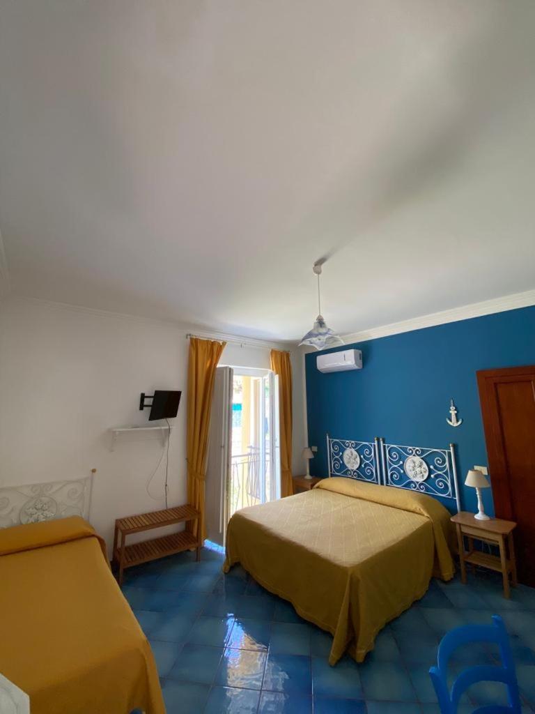 Ponza Inn- Casa Giovanna Exterior photo